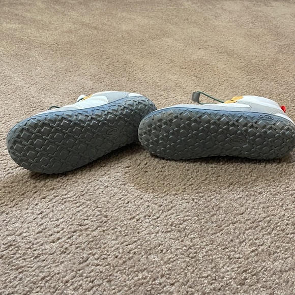 Chaco Ramble Puff Lace. Size 9. White. - Picture 4 of 4